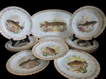 Limoges France - Service à poisson (13) - Porcelaine, Antiquités & Art