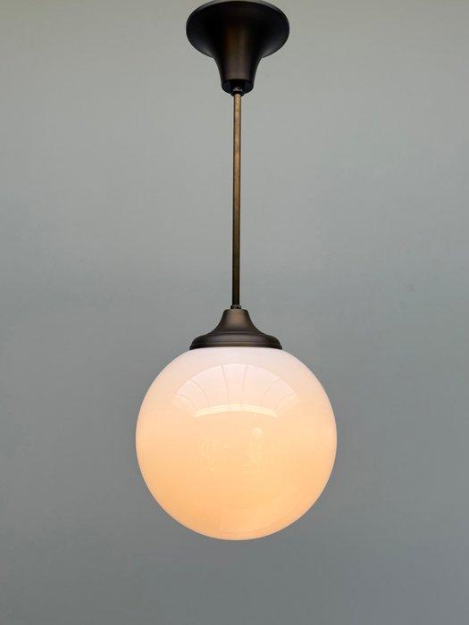 Plafonnier - Opaline - Suspension en laiton avec un, Antiek en Kunst, Kunst | Designobjecten