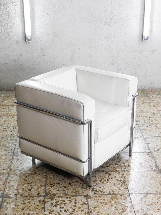 Cassina - Le Corbusier, Charlotte Perriand - Fauteuil - LC2, Antiek en Kunst, Antiek | Meubels | Stoelen en Sofa's