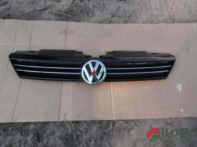 Grill VOLKSWAGEN Jetta (2010-2015), Auto-onderdelen, Carrosserie, Gebruikt, Verzenden