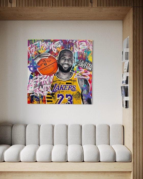 AIIROH - Lebron James, Antiek en Kunst, Kunst | Designobjecten