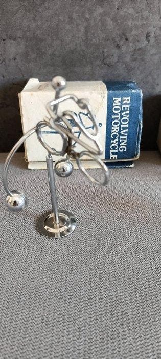 Kinetic Balancing Desk Toys - Speelgoedfiguurtjes Kinetic, Antiek en Kunst