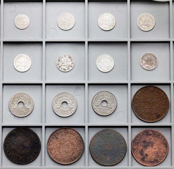 Nederland. Lot of 16pcs 19-20th Century (Zonder, Postzegels en Munten