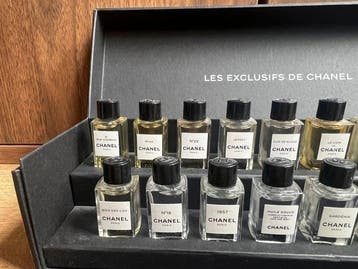 Chanel - Parfumfles (19) - Glas - Chanel Les exclusifs set