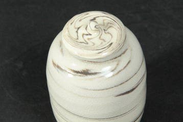 Boîte/pot à thé - Boîte à thé en poterie Satsuma par Iso, Antiek en Kunst