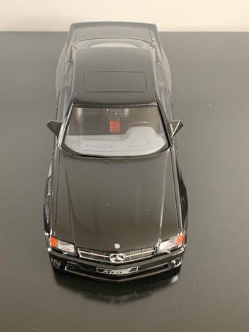 Otto Mobile 1:18 - Model sportwagen - Mercedes-Benz 560 SEC