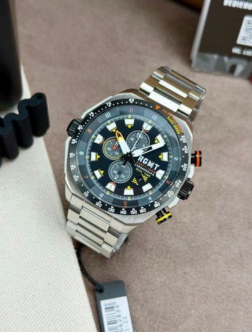 RGMT - Capricorn Dual Time Chronograph Date *extra strap*, Handtassen en Accessoires, Horloges | Heren, Nieuw