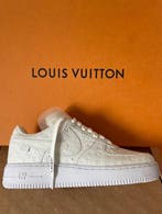 Louis Vuitton - Sneakers - Taille : EU 40.5 - Neuf avec, Nieuw
