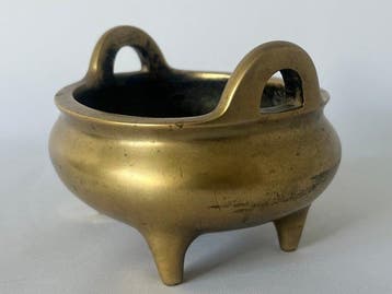 Encensoir en bronze de style Xuande - Bronze - Chine - XXe