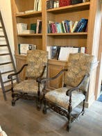 Fauteuil - Walnoot - Prachtig Rijk Snijwerk