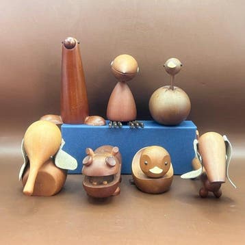 Senshukai  - Figuur - Zeven vintage houten dieren: