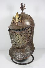 Casque darmure - Médiéval, époque des Croisés - Europe -