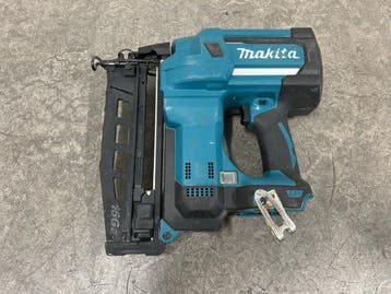Veiling - Makita accu bradsmachine 18V body DBN600ZJ