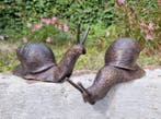 Beeldje - Levensechte grote slakken (2) - Brons