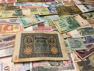 Wereld. - 160 banknotes / coupons - Various Dates (Zonder