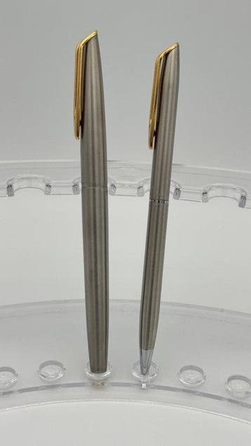Waterman - C/F Metal & Gold Plated details - Stylo à plume, Nieuw