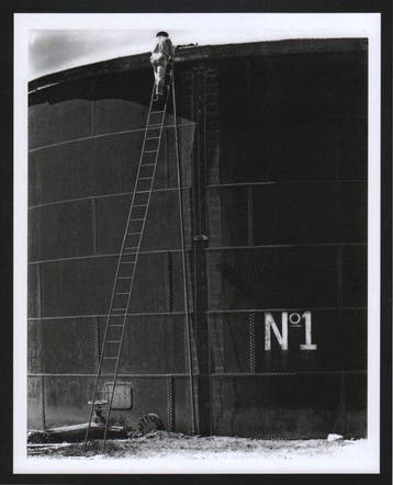 Tina Modotti (1896–1942) - Tank No. 1