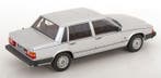 triple9 1:18 - Voiture miniature - Volvo 760 Limousine -