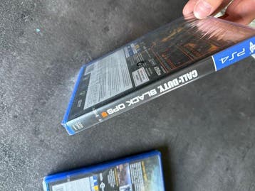 Sony - Playstation 4 (PS4) - Call of Duty Black OPs 4 +, Games en Spelcomputers, Nieuw