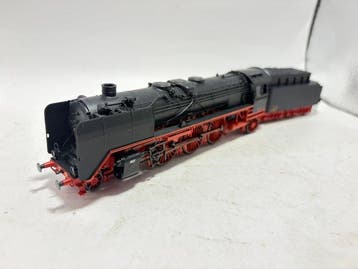 Märklin H0 - 39011 - Stoomlocomotief met tender (1) - BR01 -