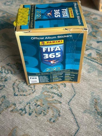 2023 Panini FIFA 365 Emballage d’origine - 1 Box - Excellent