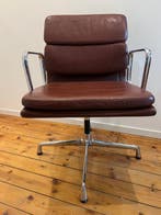 Vitra - Charles & Ray Eames - Bureaustoel - EA 208 Soft Pad