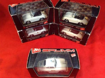 Brumm 1:43 - Voiture de course miniature (5) - 1) #R198A, Nieuw