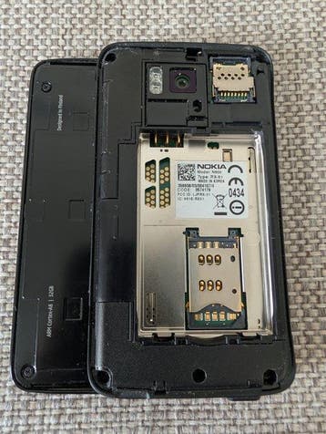 Nokia N900 (RX-51) - Legendary Linux Maemo 5 Smartphone