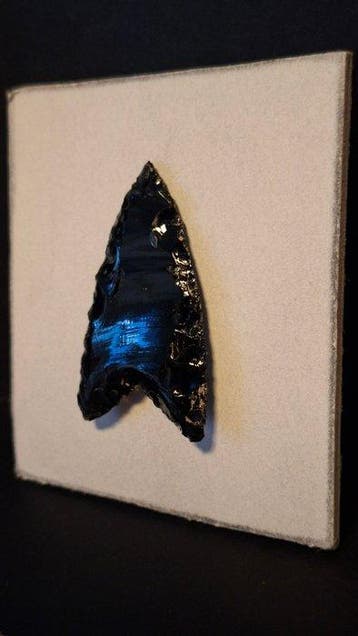 Néolithique Obsidienne Tête de flèche - 50 mm (Sans prix de