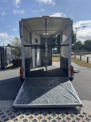 IFOR WILLIAMS HB511 PAARDENTRAILER – 2 PAARDEN | 2700 KG | V, Dieren en Toebehoren, Ophalen, Nieuw, Aluminium