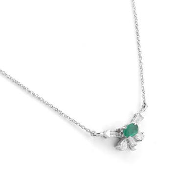Collier - 14 carats Or blanc - 0.55ct. tw. Émeraude -