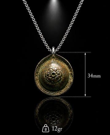 Époque Viking Bronze « Le Bouclier Solaire du Guerrier » —