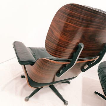 ICF - Charles & Ray Eames - Loungestoel met voetenbank -