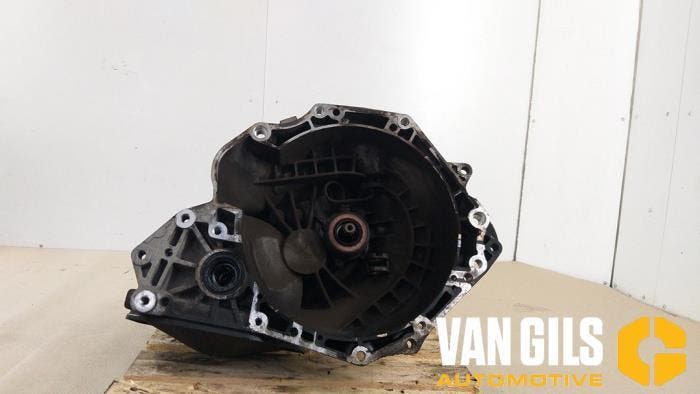 Versnellingsbak Opel Corsa O210837, Auto-onderdelen, Motor en Toebehoren