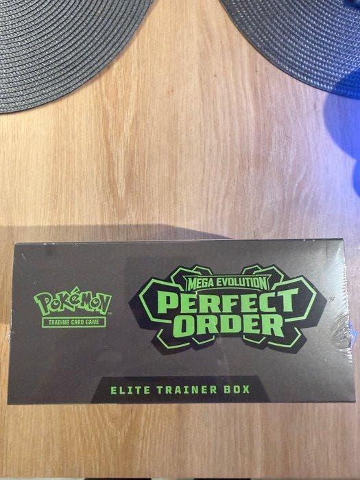 Pokémon - 1 Elite trainer box - Mega Evolution Perfect Order, Hobby en Vrije tijd, Verzamelkaartspellen | Pokémon