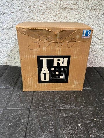 Jeu de société - TRI-TAU - Plastique