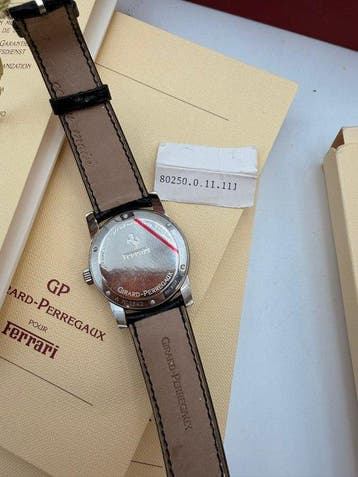 Girard-Perregaux - Girard-Perregaux Pour Ferrari - Unisex -, Nieuw