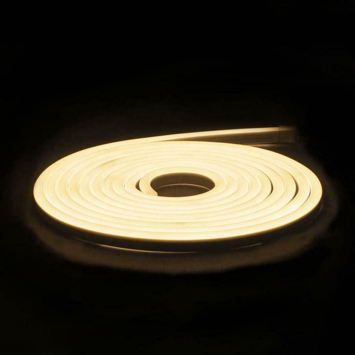 LED Strip NEON 5 METER IP65 220 240V Naturel wit, Maison & Meubles, Lampes | Lampes en vrac, Envoi