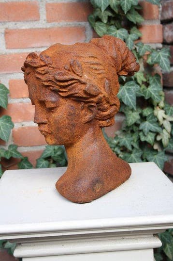 Buste, Classical Girl with laurel wreath - 26 cm -