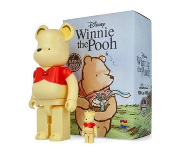 Sculpture, Bearbrick Winnie the Pooh 100% & 400% Set –