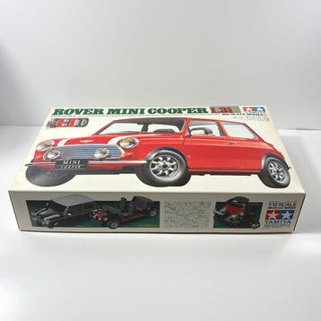 Tamiya 1:12 - Modelbouwdoos - Rover Mini Cooper 1.3i Big