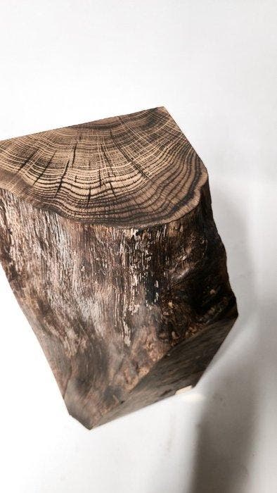 THE FOREST - Bijzettafel - Eik - Handgemaakt, Antiek en Kunst, Curiosa en Brocante