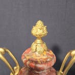 Klok (2) - - Verguld brons - 1850-1900 - Marmer met bronzen, Antiquités & Art, Antiquités | Horloges