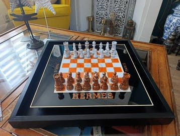 Dominique Kleiner - ÉCHIQUIER D’ART “HERMÈS ÉDITION ORANGE