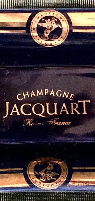Champagne JACQUART - Asbak - Champagne JACQUART. An,, Nieuw