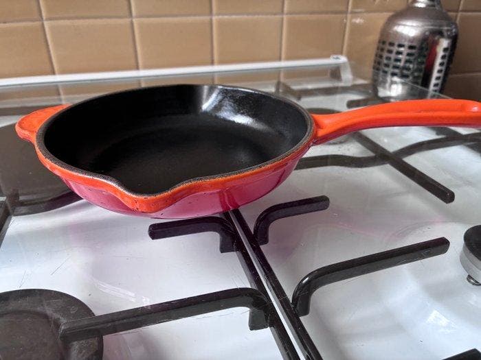 Le Creuset - Pan - IJzer, Emaille, Antiek en Kunst, Antiek | Keukengerei