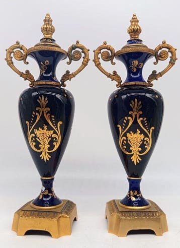 Vase (2) - Bronze doré - style Sèvres
