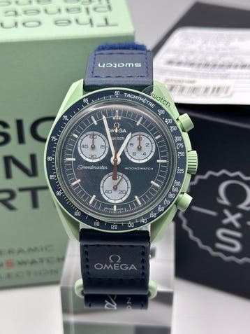 Omega x Swatch - MoonSwatch - Mission on Earth - Zonder
