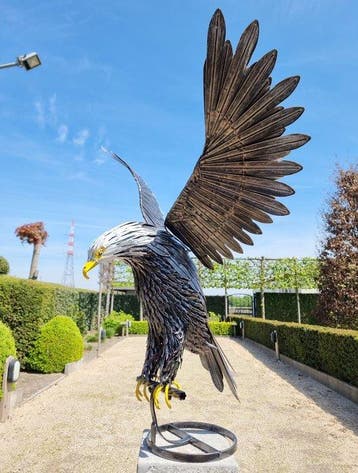 Figurine - Flying Eagle - métal