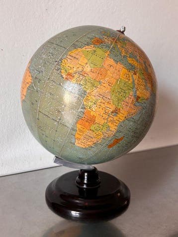 Terrestrial table globe - Räths Politischer Erdglobus –